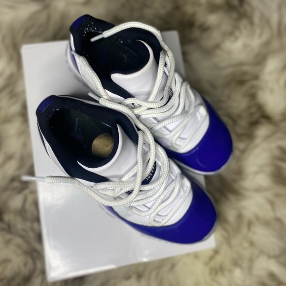 Air Jordan 11 Retro Low Concord Sketch White Blue US7.5 EUR38.5 - Picture 10 of 10